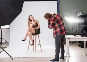 Profesyonel Moda Fotoğrafı Çekimleri Nasıl Yapılır?