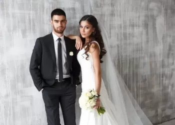 Stüdyoda Gelin Damat Fotoğrafı Nasıl Çekilir?