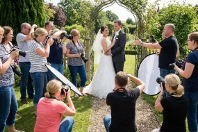 Düğün Fotoğrafçılığı Kursu: En Özel Günlerin Hikayesini Siz Yazın