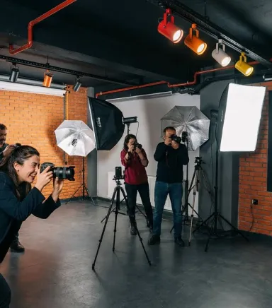 Düğün Fotoğrafçısı Nasıl Olunur? Sektöre Giriş ve Başarı Rehberi